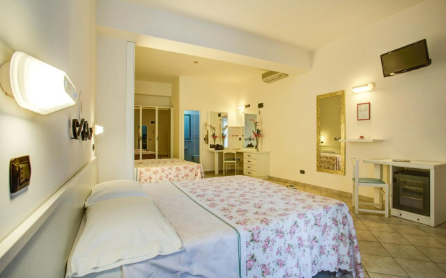 Ancora Hotel & Residence