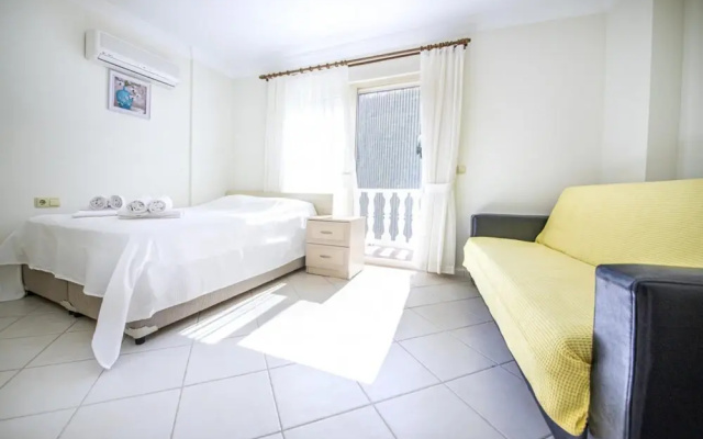 Stunning Flat Near Beach With Shared Pool n Bodrum