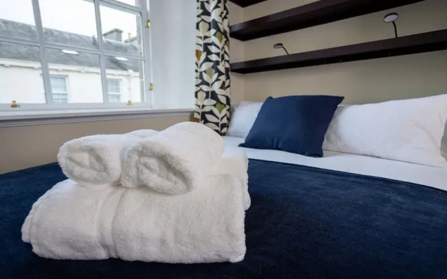 Elegant 3Bd Georgian Retreat In Perth City Centre