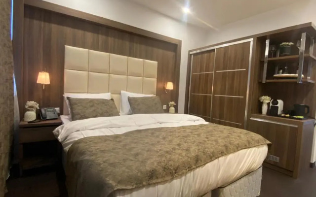 Hotel Cataleya BV