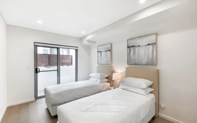 Ground Floor Spacious Home in Kiama's Heart
