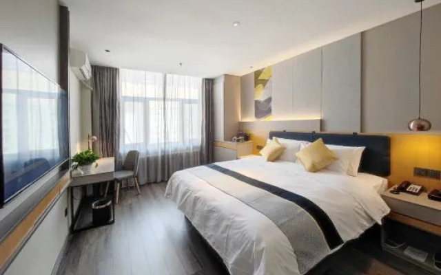 Homeinn Hotel (Jixi Jinlong Building Railway Station Wanda Plaza)