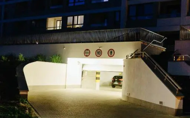 Comfortable Studio near Słodowiec Metro Lula Apartments