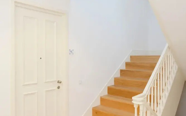 Luxury Design Apartment M