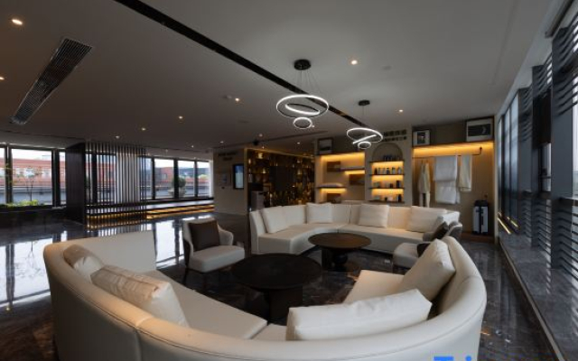Nanjing Jiangbei International Health City Atour X Hotel