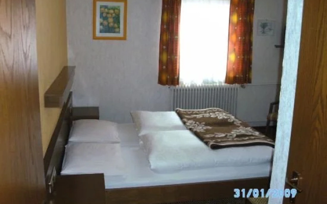 Gasthof Pension Waldhorn