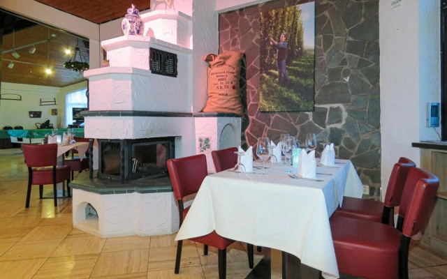 Stunning Home in Gerolstein With 3 Bedrooms and Wifi