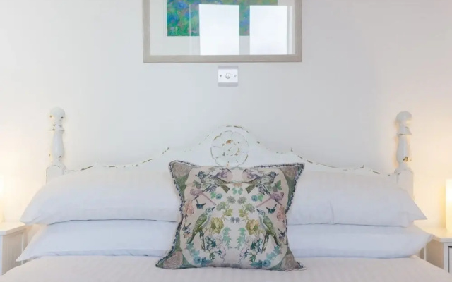 Hepworth Apartment