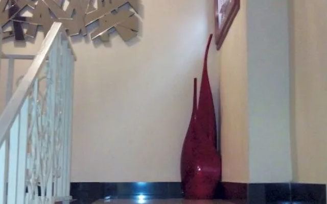 Marshal Suites Luxury Apartments