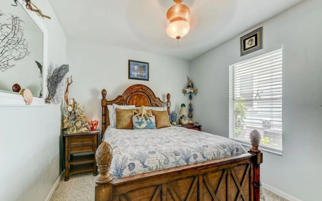 Island Paradise Retreat