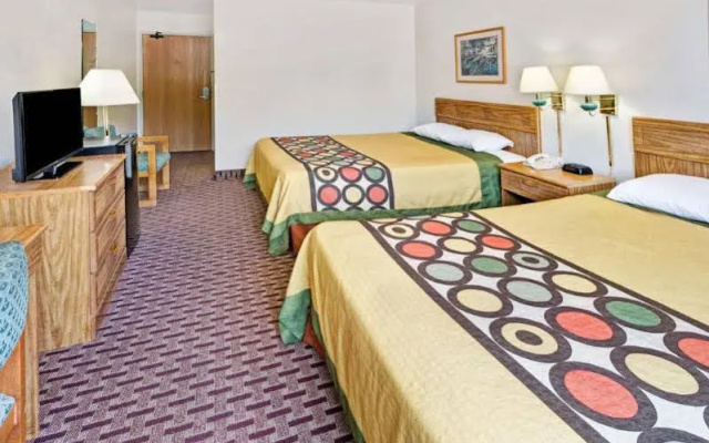 Super 8 Motel - Mars/Cranberry/Pittsburgh Are
