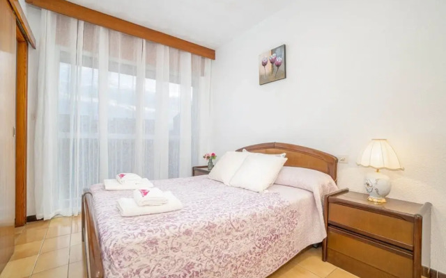 Apartment in Roses Near Sandy Beach