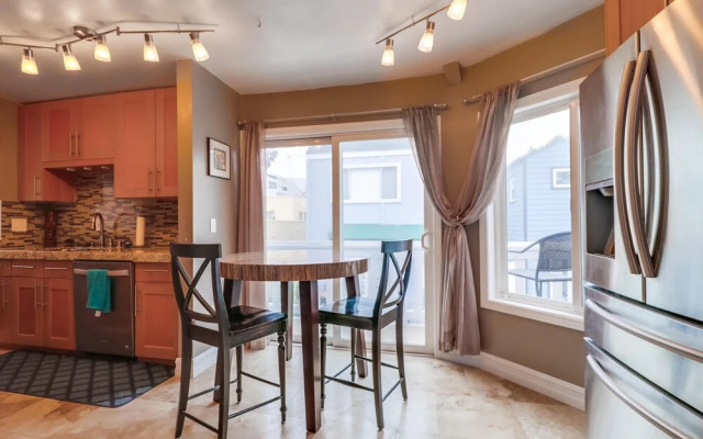 Seascape 750 - 2 Br Home