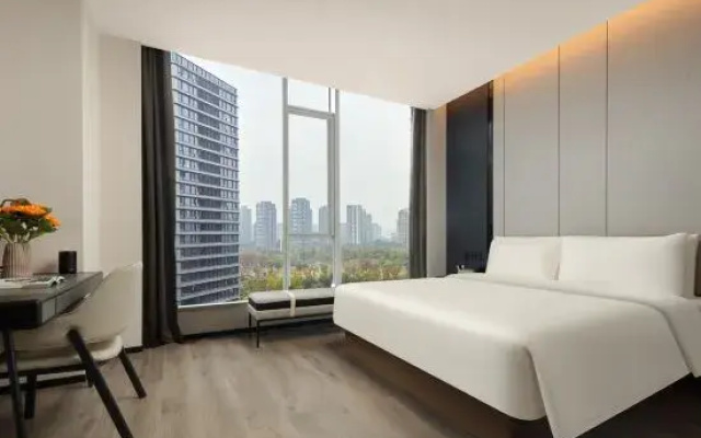 Hangzhou GongShu Asian Games Park Atour Hotel