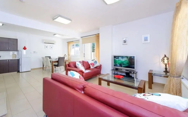 Villa Petra AQ PV5