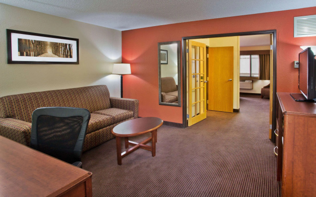AmericInn by Wyndham Grand Forks