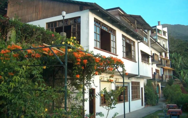 Hotel Esmeralda