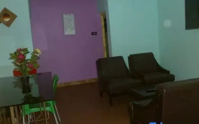 Wise Penny Suites and Spa-Guest Room