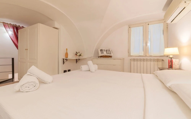 Sweet Suite near Pantheon
