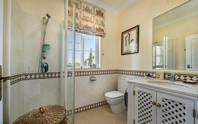 Quinta do Lago 2-bed Apartment - Golf, Pool & Ac