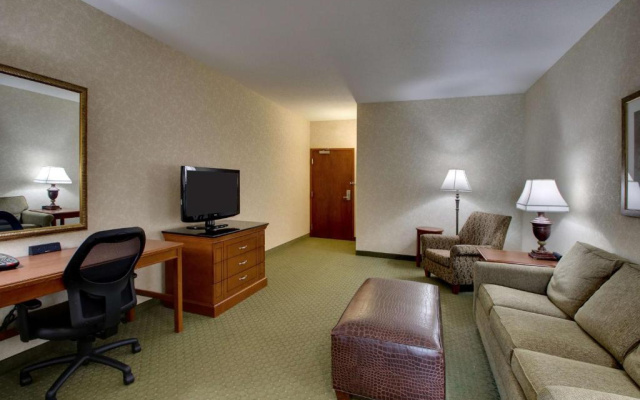Drury Inn & Suites St. Louis Arnold