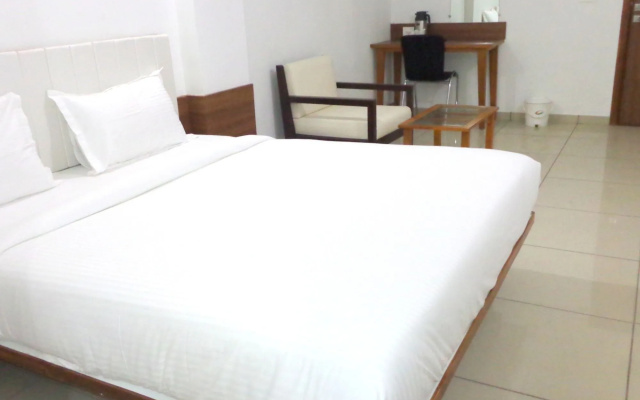 Hotel Ashray Inn Express