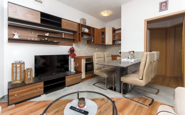 Apartments Ani