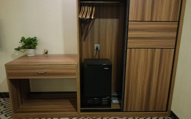Homies Hotel