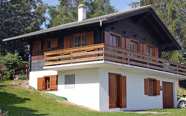 Отель Chalet Eole Нендаз вид на фасад