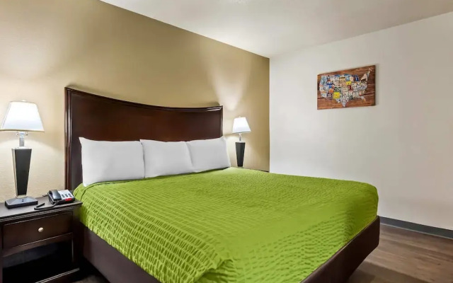 Crystal Inn Hotel - Suites