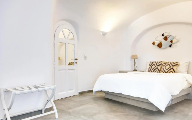 Aris Caves Hotel