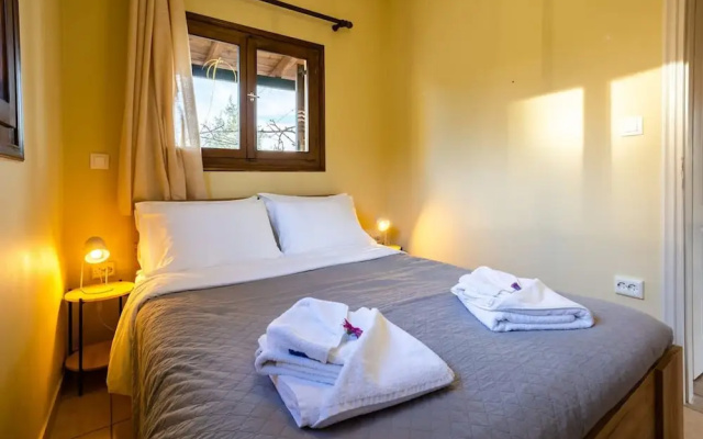 Stoupa Oasis - Spitiko Garden Getaway