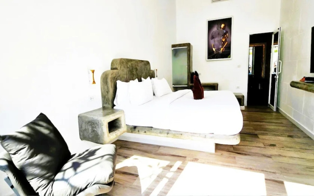 STARLAND Luxury Pool Villa Pattaya Walking Street