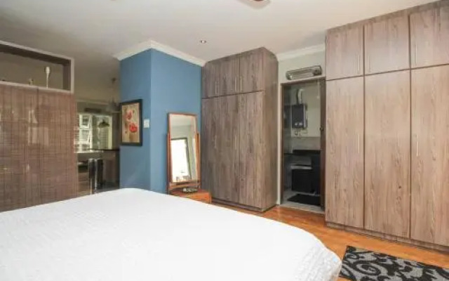 Apartment on Constance Road
