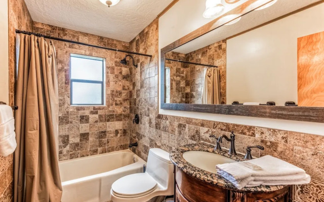 Four Cubs by Ruidoso Vacation Rentals