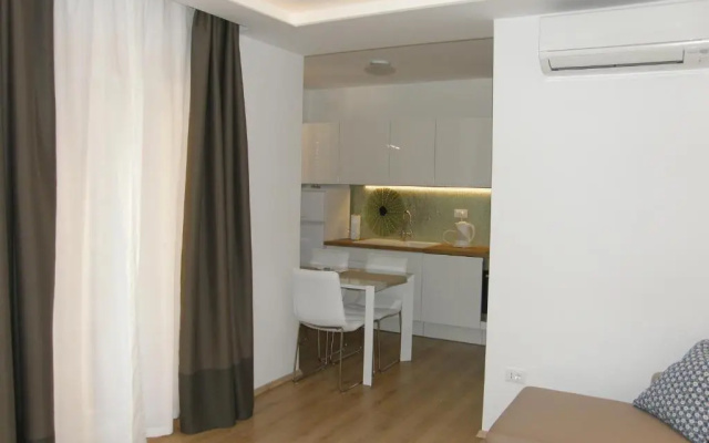 Apartments Eta