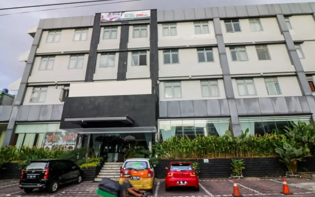 NIDA Rooms Raden Cental National Monument