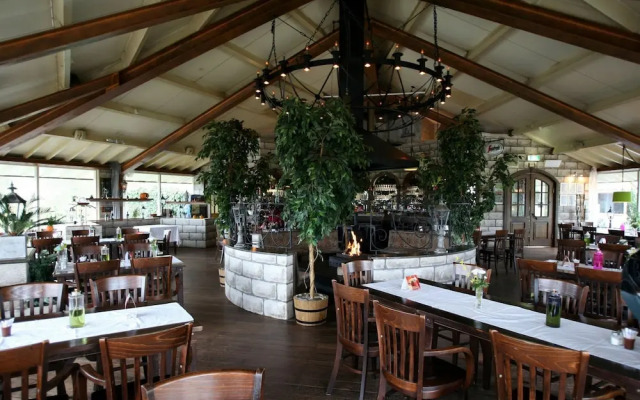Tidy Holiday Home With Wifi, Located Near the Emslandermeer