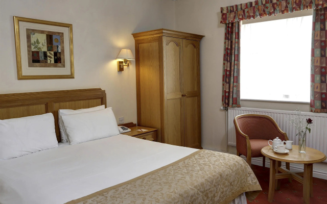 Reigate Manor