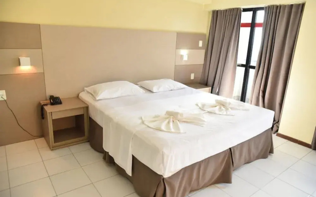 Manos Royal Hotel