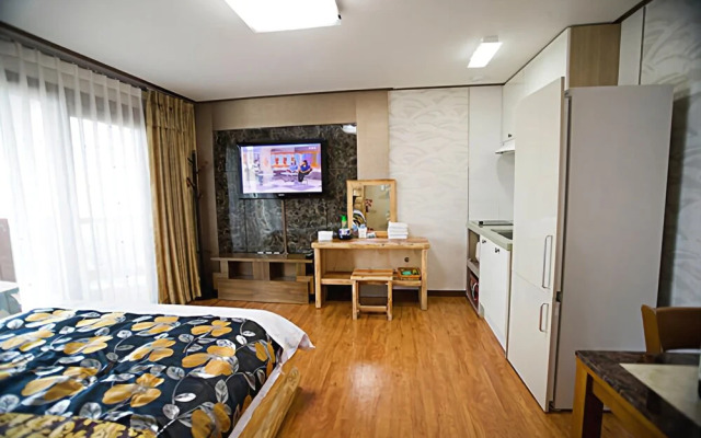 Jejuseashore Scenery Pension