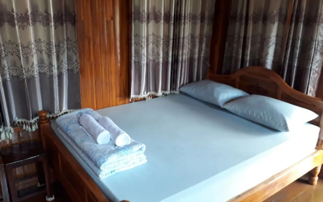 Bank Resort
