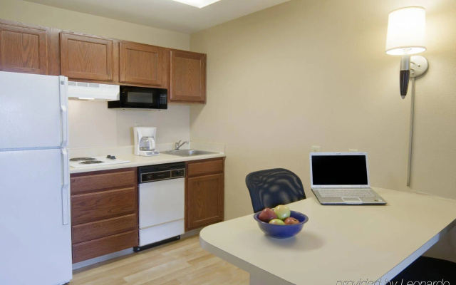 Extended Stay America Select Suites Phoenix Airport E Oak St