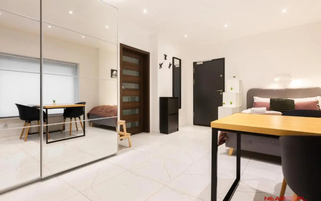 Apartment nearto Old Town Halicka street