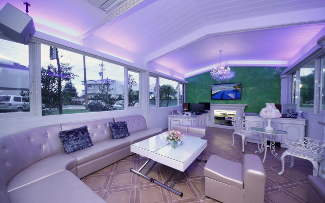Avica B&B