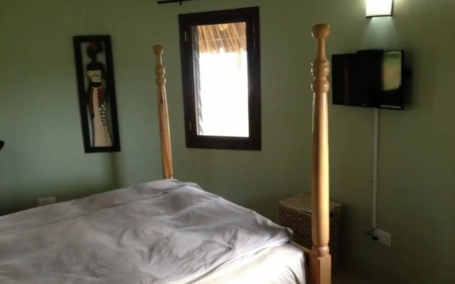 Banda Lodge