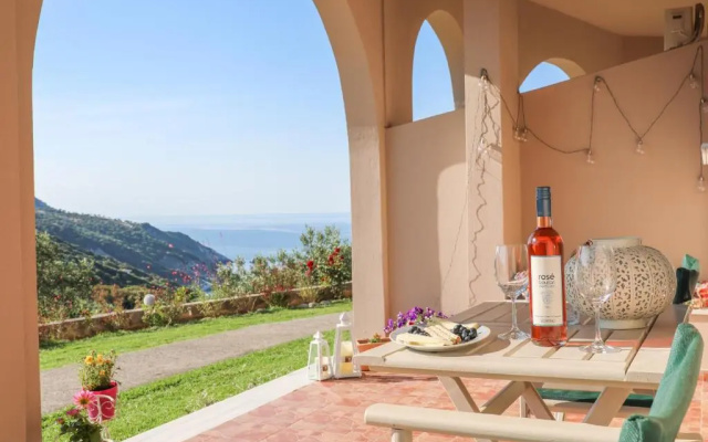 Tramontana House2