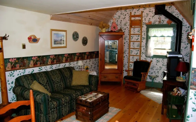 Bugaboo Cottages