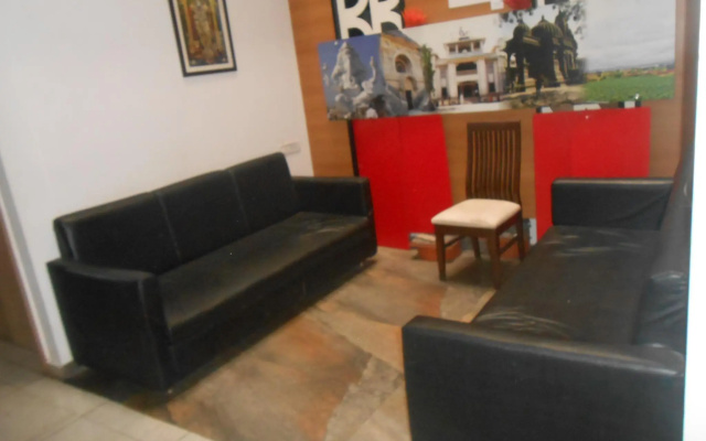 OYO 14455 Hotel Balaji Inn