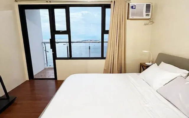 StayLuxia Manilabayview